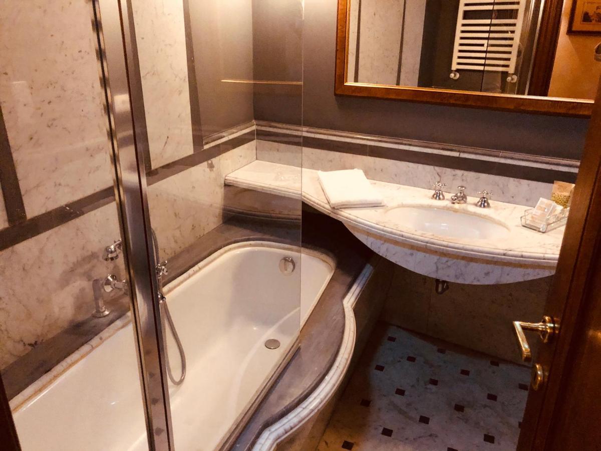 Aparthotel Castle Of Glamour Xvi Century Luxury Rome